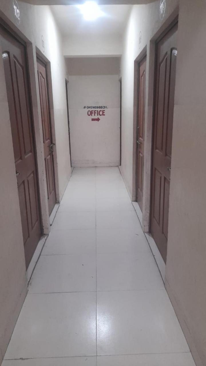 Aashiyana Boys Hostel Indore Ngoại thất bức ảnh